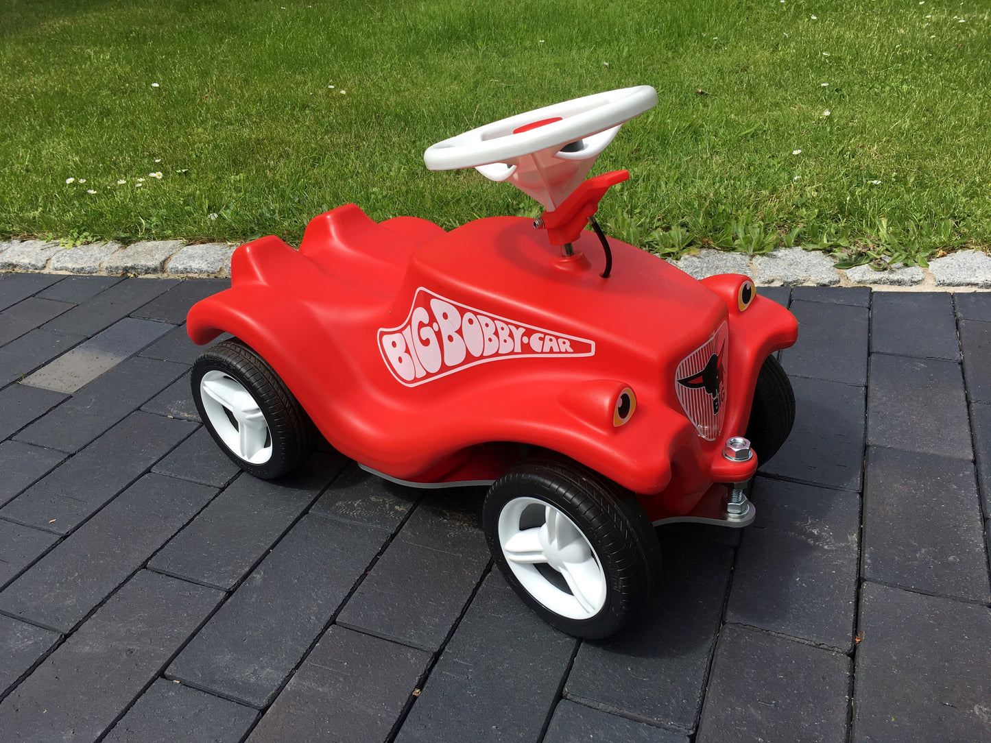 Bausatz für BIG Bobby Car Classic inkl. Fulda Gummi-Räder